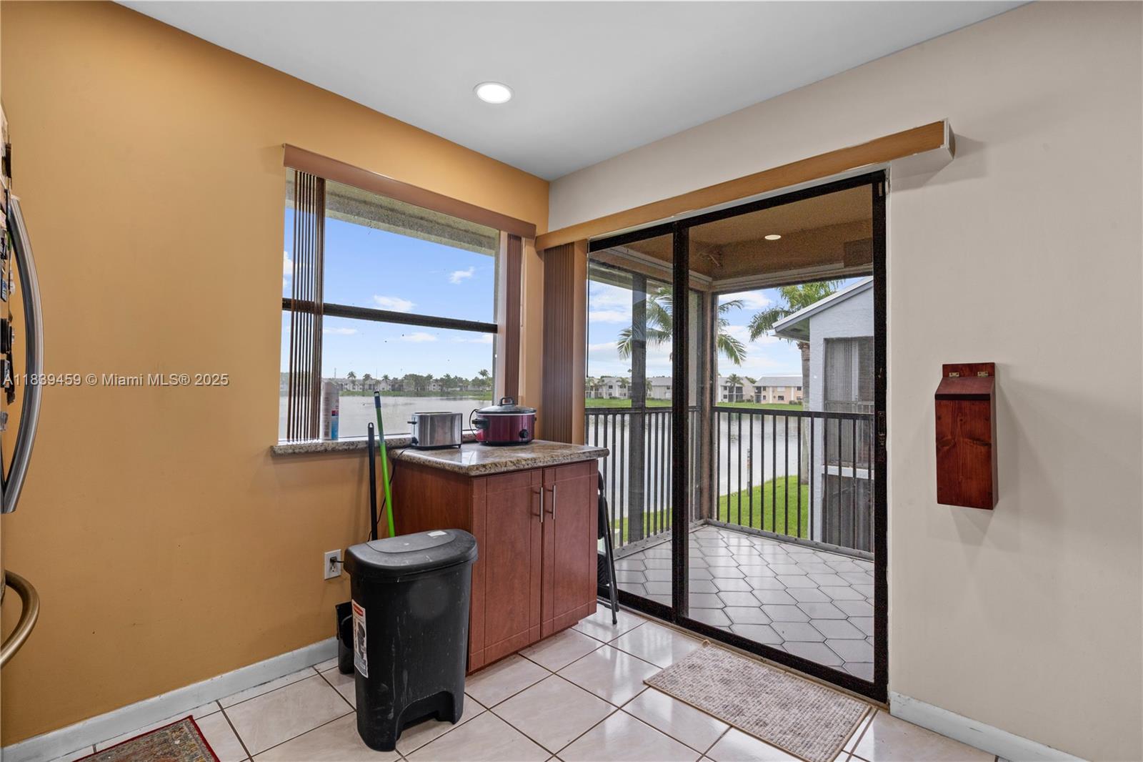 889 Hamilton Dr #889L, Homestead, Florida image 16