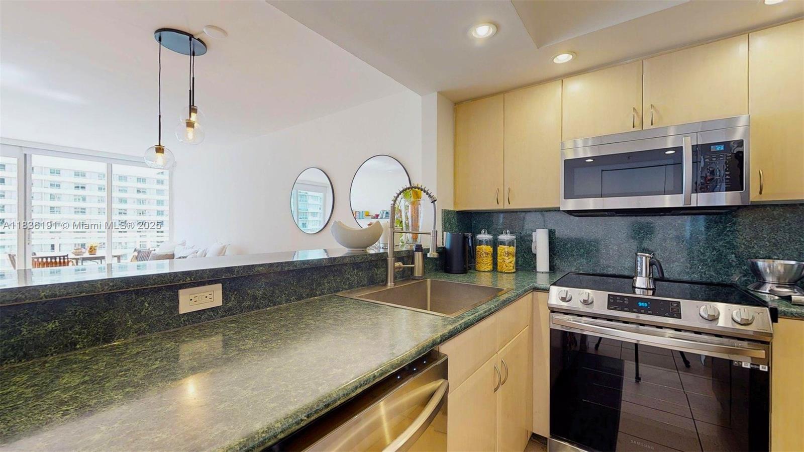 5600 Collins Ave #10A, Miami Beach, Florida image 6