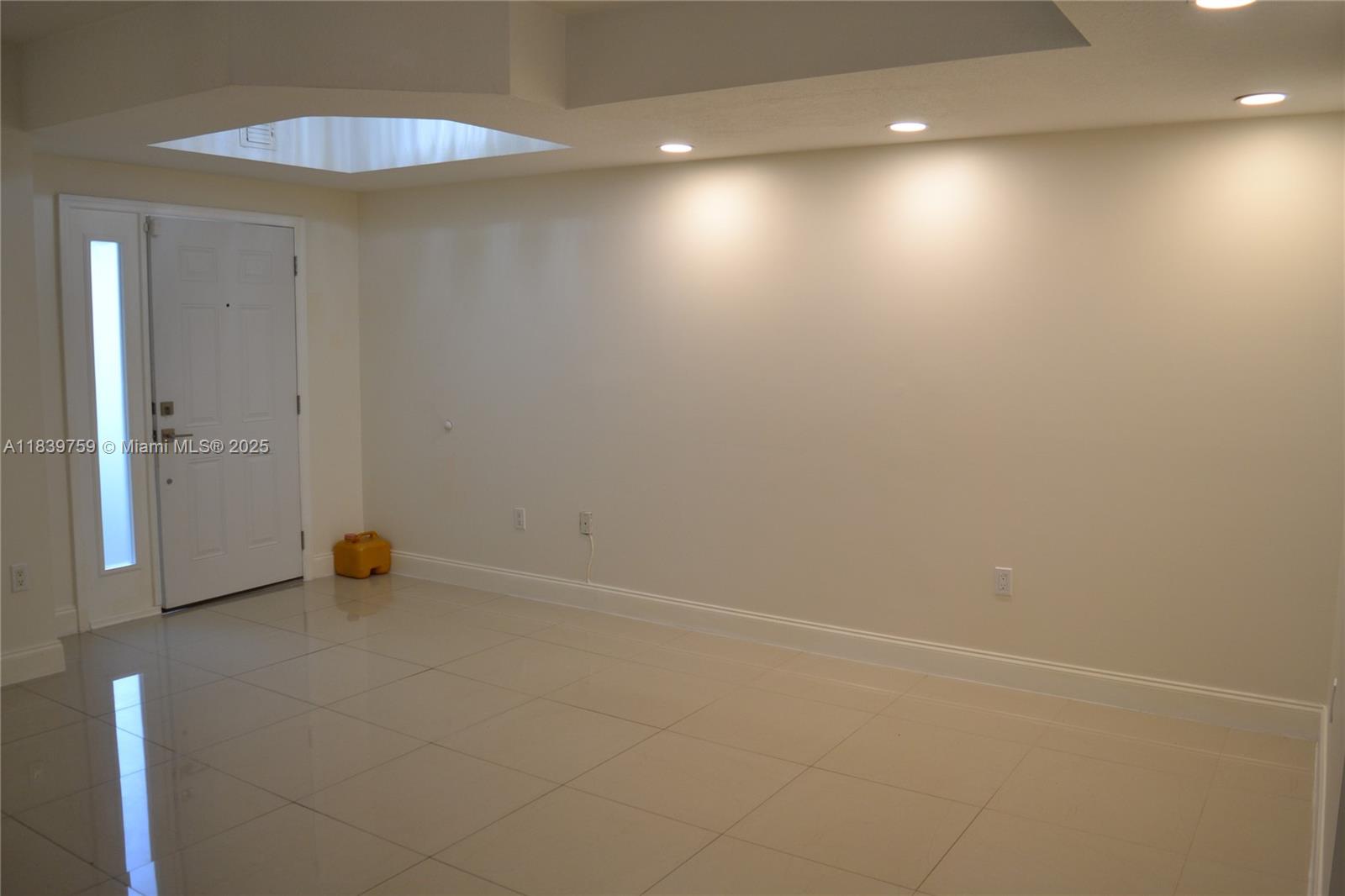 Property photo # 3