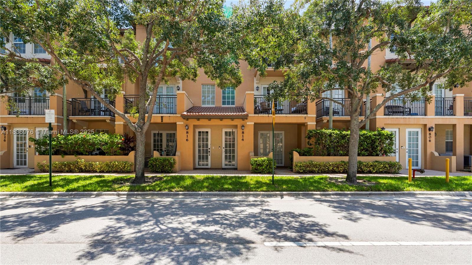 814 SW 147th Ave #3606, Pembroke Pines, Florida image 1