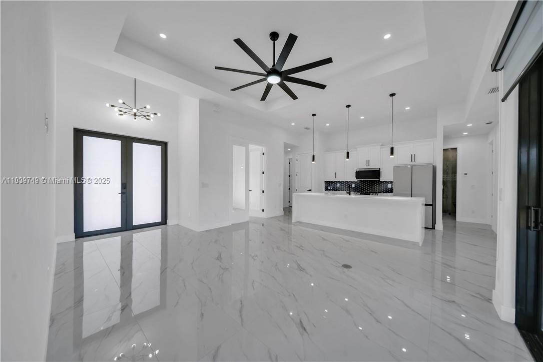 903 NE 23rd St, Cape Coral, Florida image 3