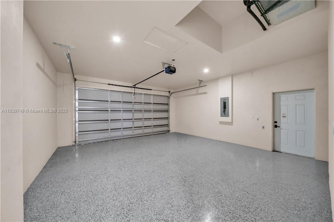 903 NE 23rd St, Cape Coral, Florida image 32