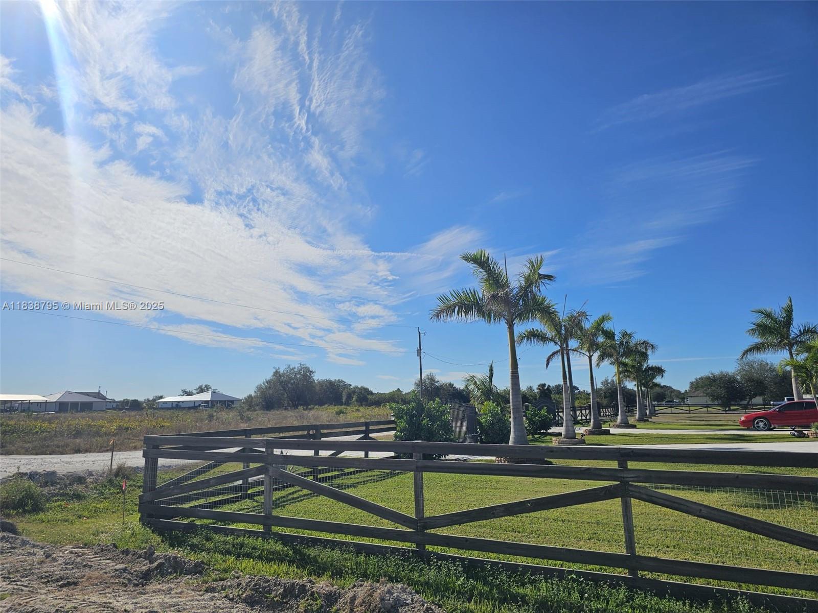 7645 17th Ter, La Belle, Florida image 5