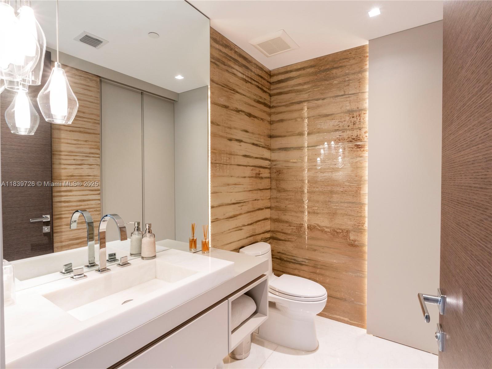 17475 Collins Ave #1001, Sunny Isles Beach, Florida image 21