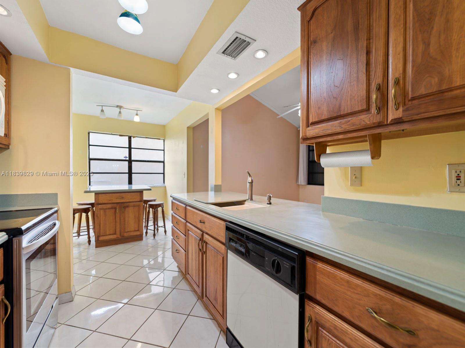 1440 Egret Rd, Homestead, Florida image 8