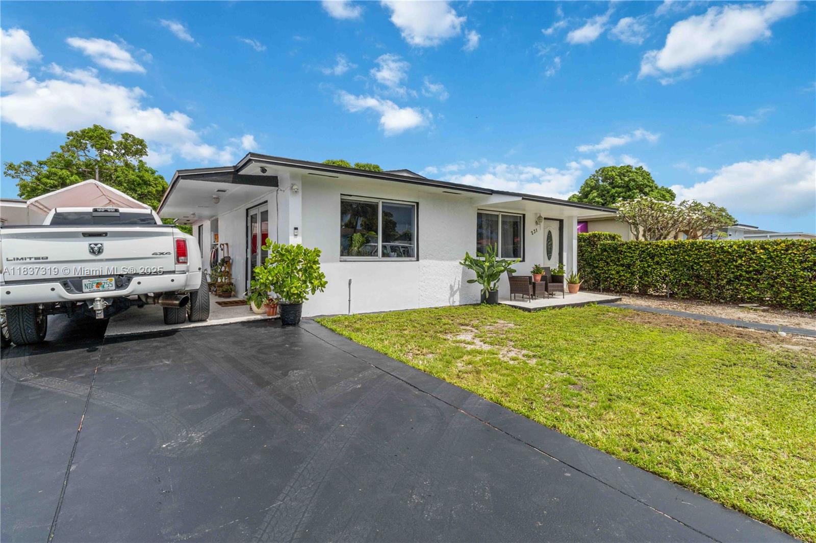 231 E 41st St, Hialeah, Florida image 1