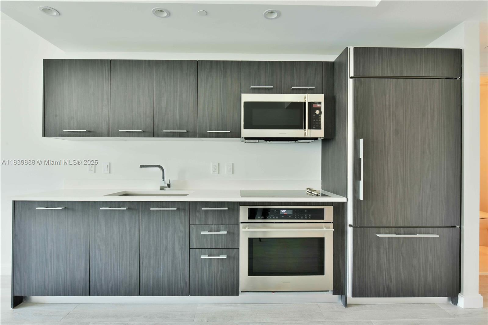 Property photo # 3