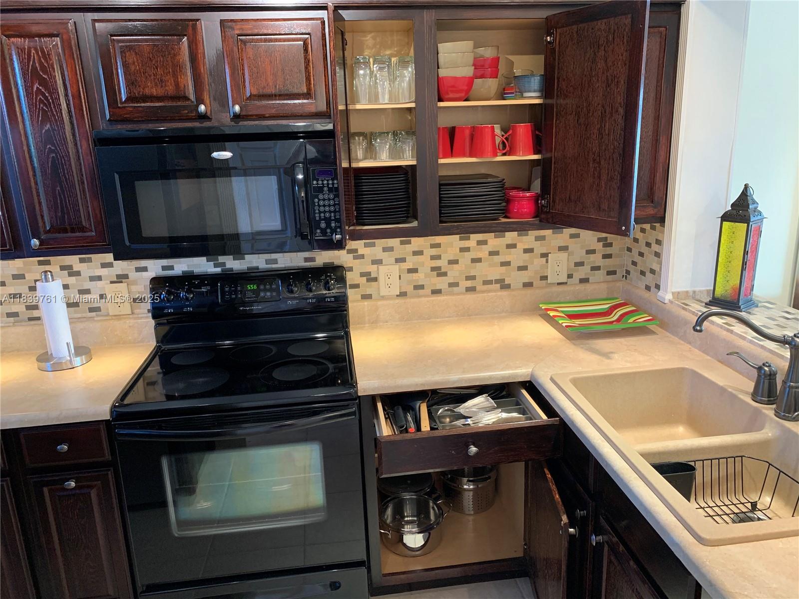 Property photo # 2