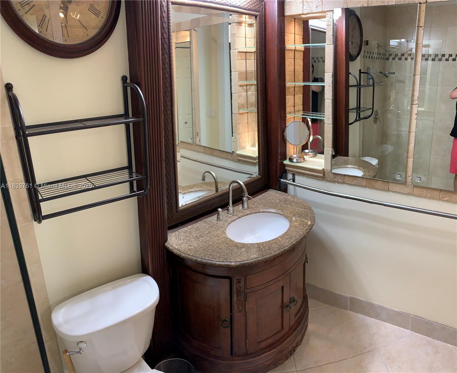 Property photo # 9