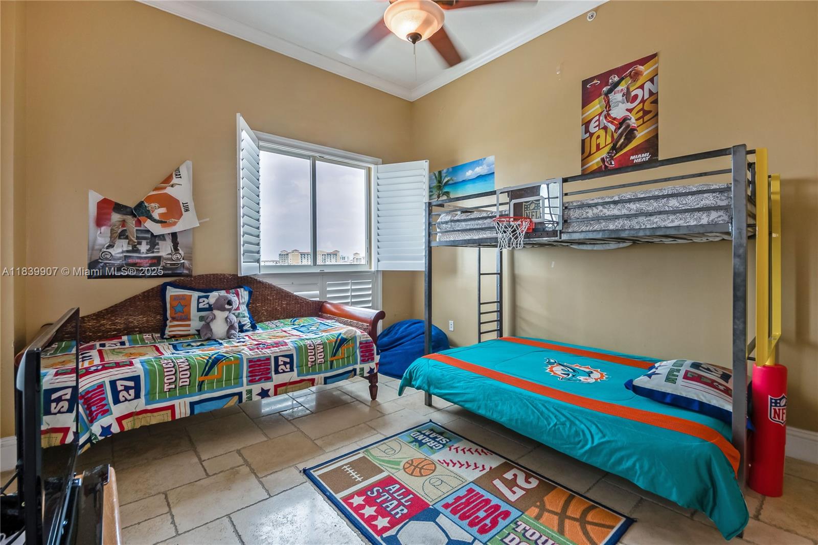 Property photo # 7
