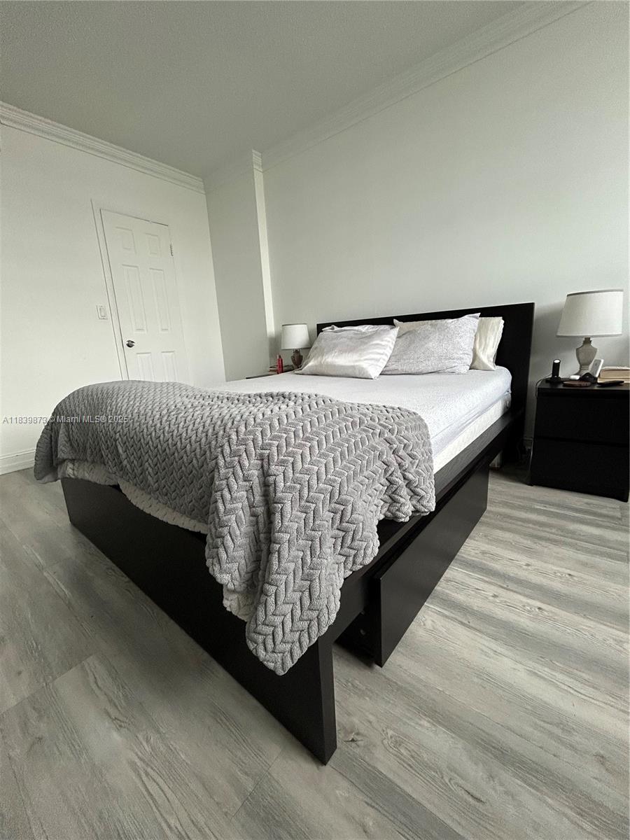 Property photo # 9