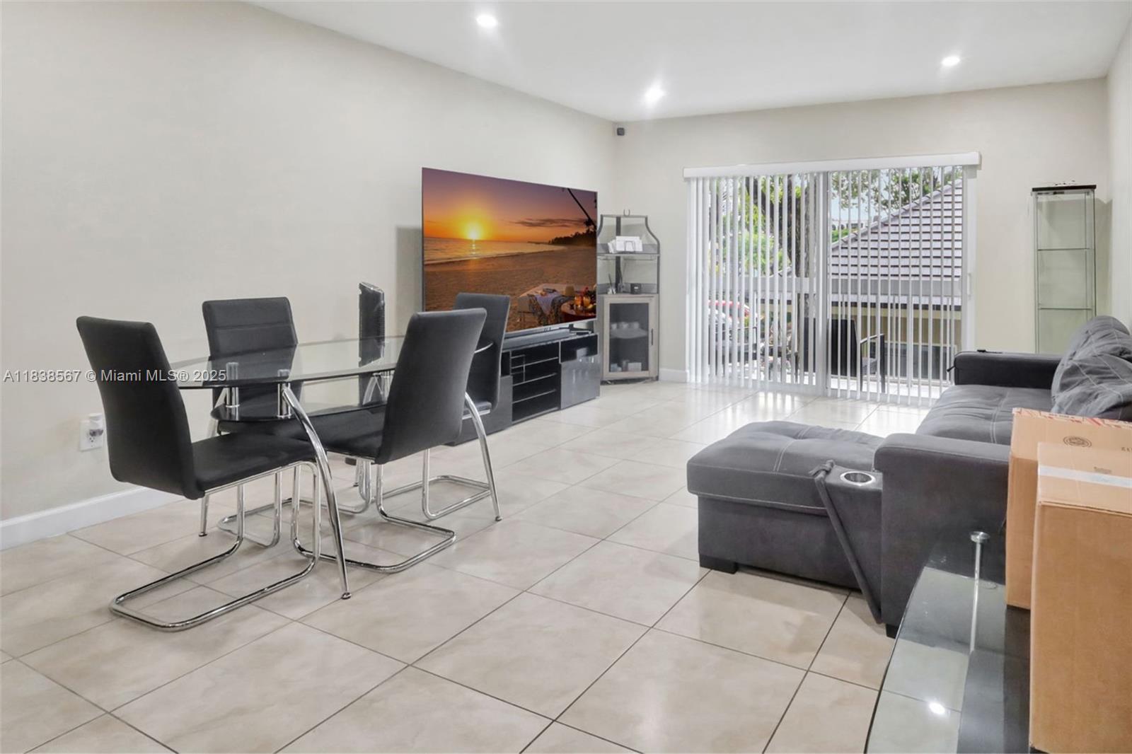 Property photo # 0
