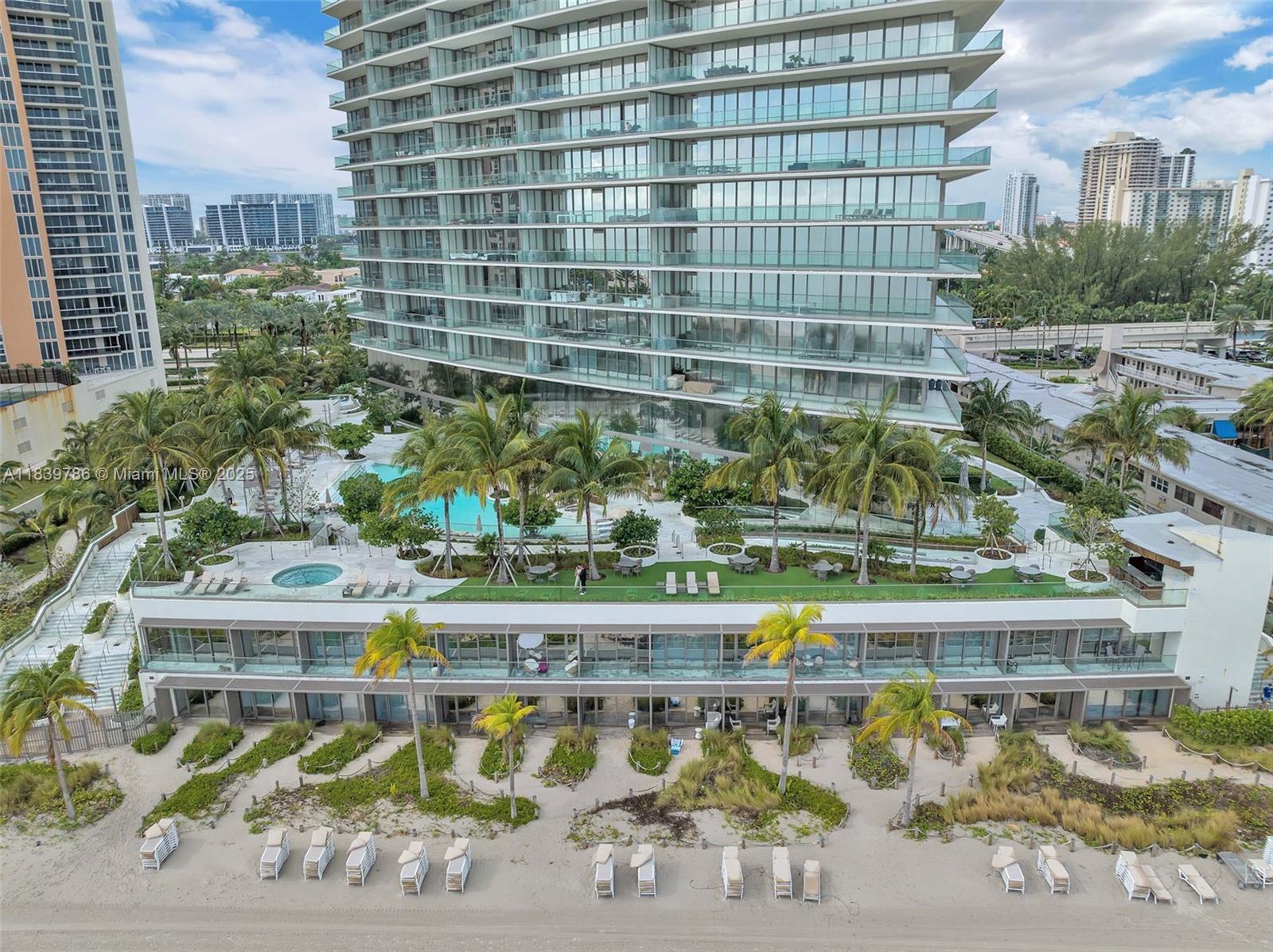 Condo for Sale in Sunny Isles Beach, FL