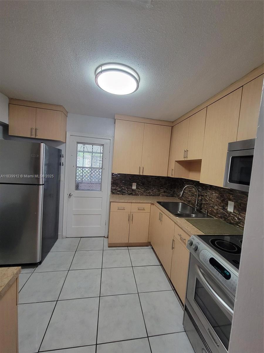 305 NW Opa Locka Blvd, North Miami, Florida image 13