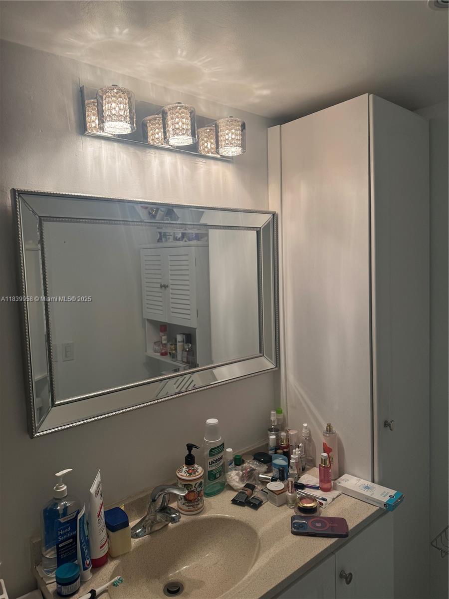 2750 NE 183rd St #1210, Aventura, Florida image 14