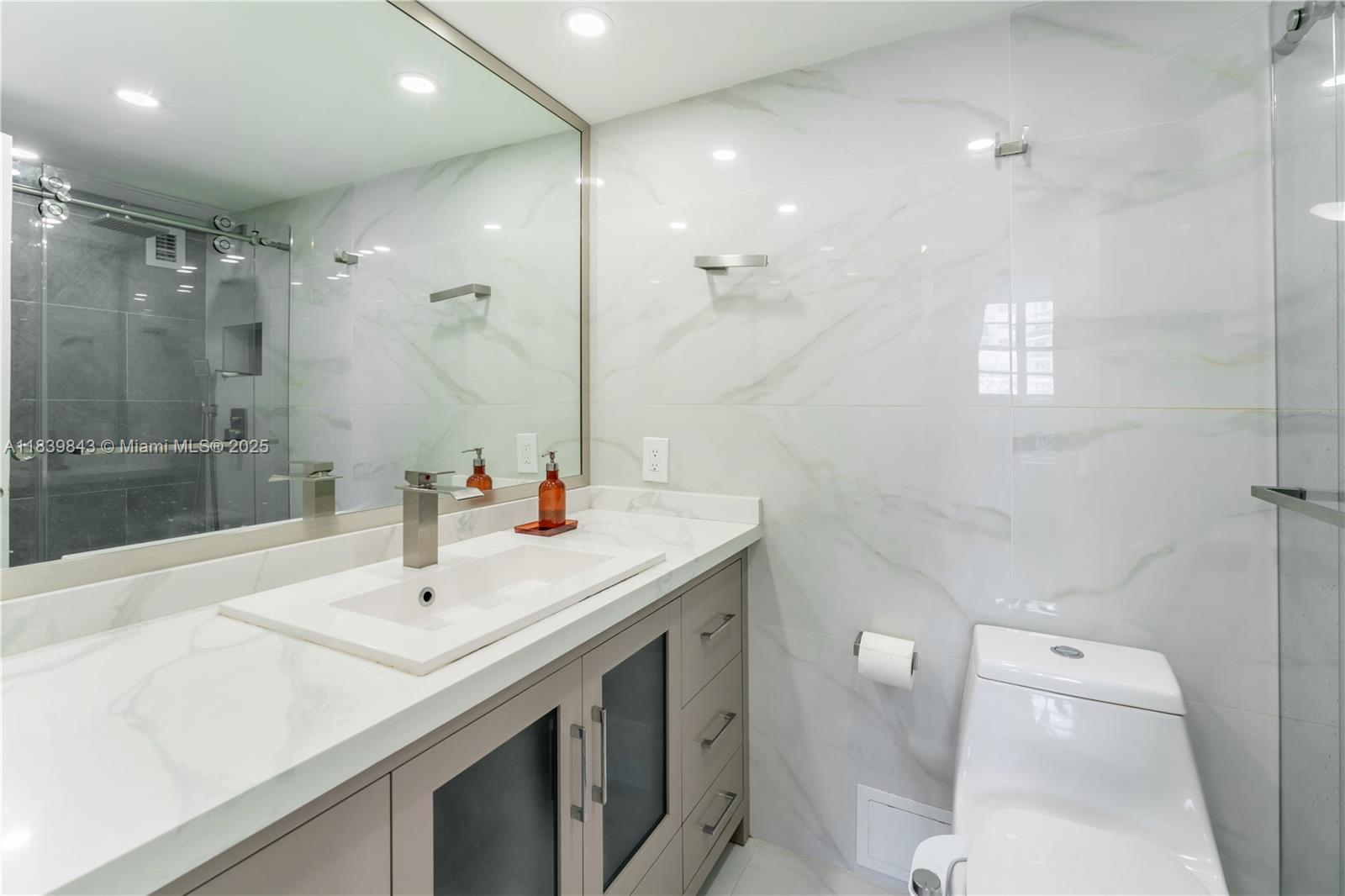 3901 S Ocean Dr #10C, Hollywood, Florida image 9
