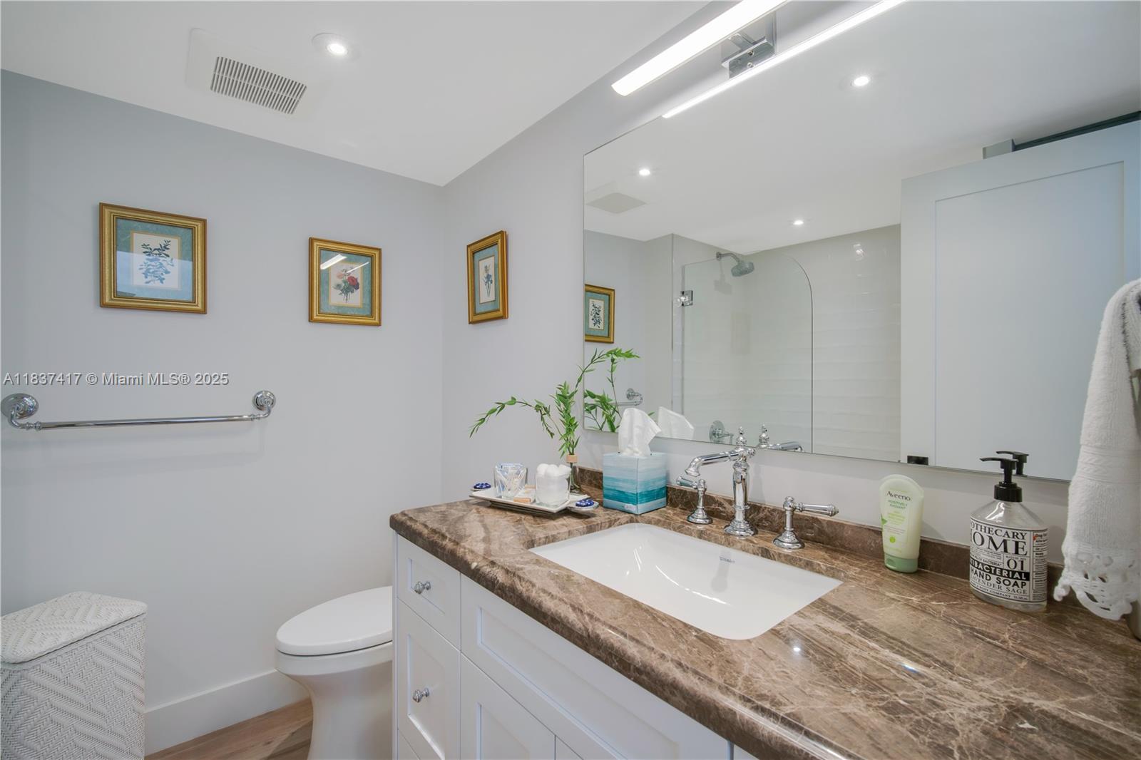 700 Coral Way #4, Coral Gables, Florida image 32