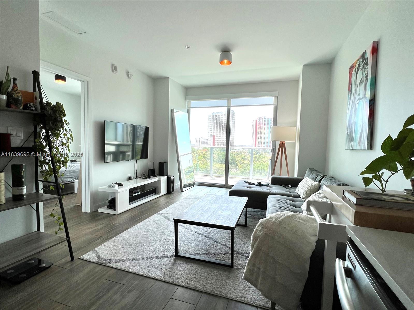 Property photo # 7