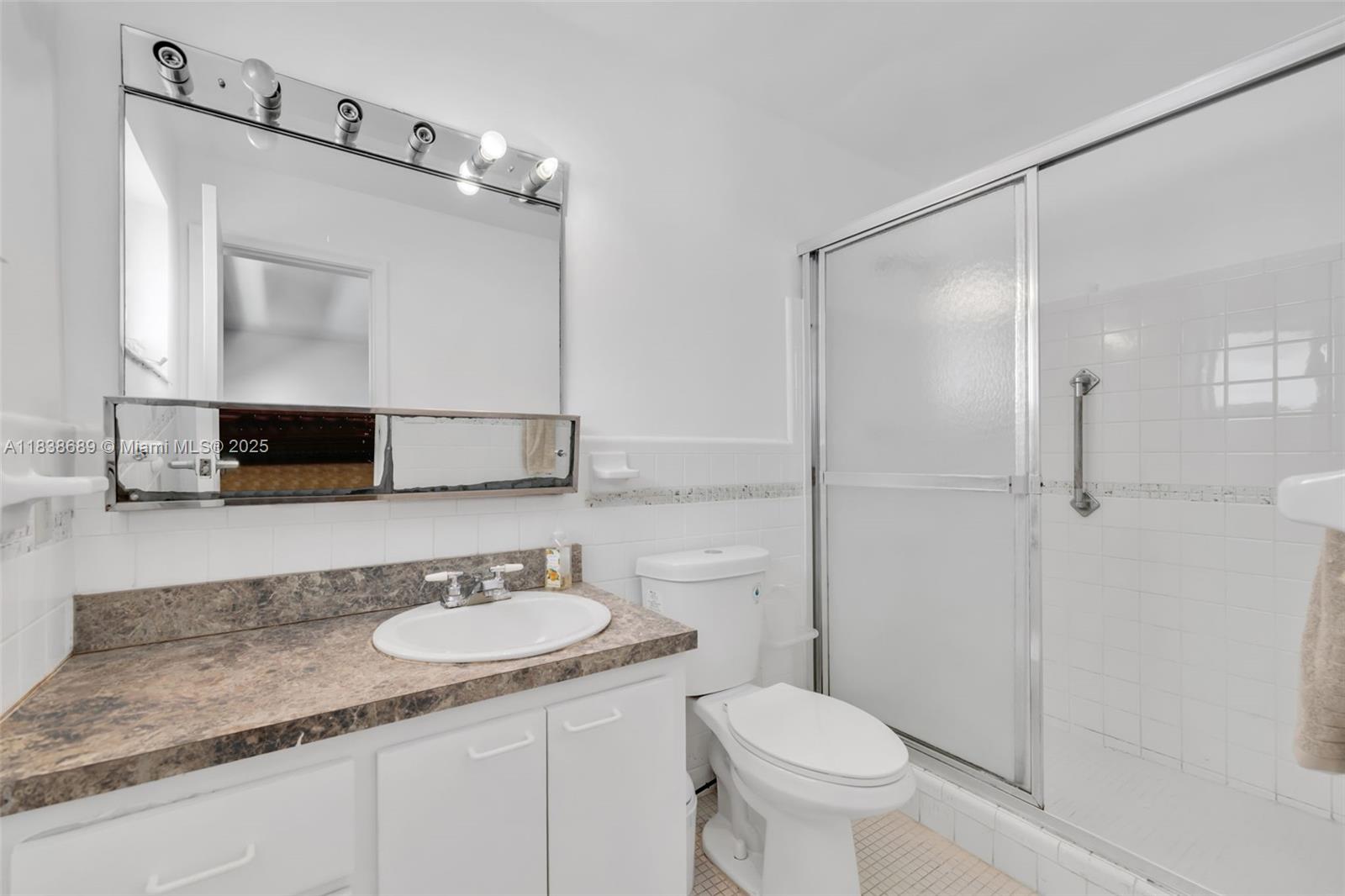 500 S Luna Ct #6, Hollywood, Florida image 10