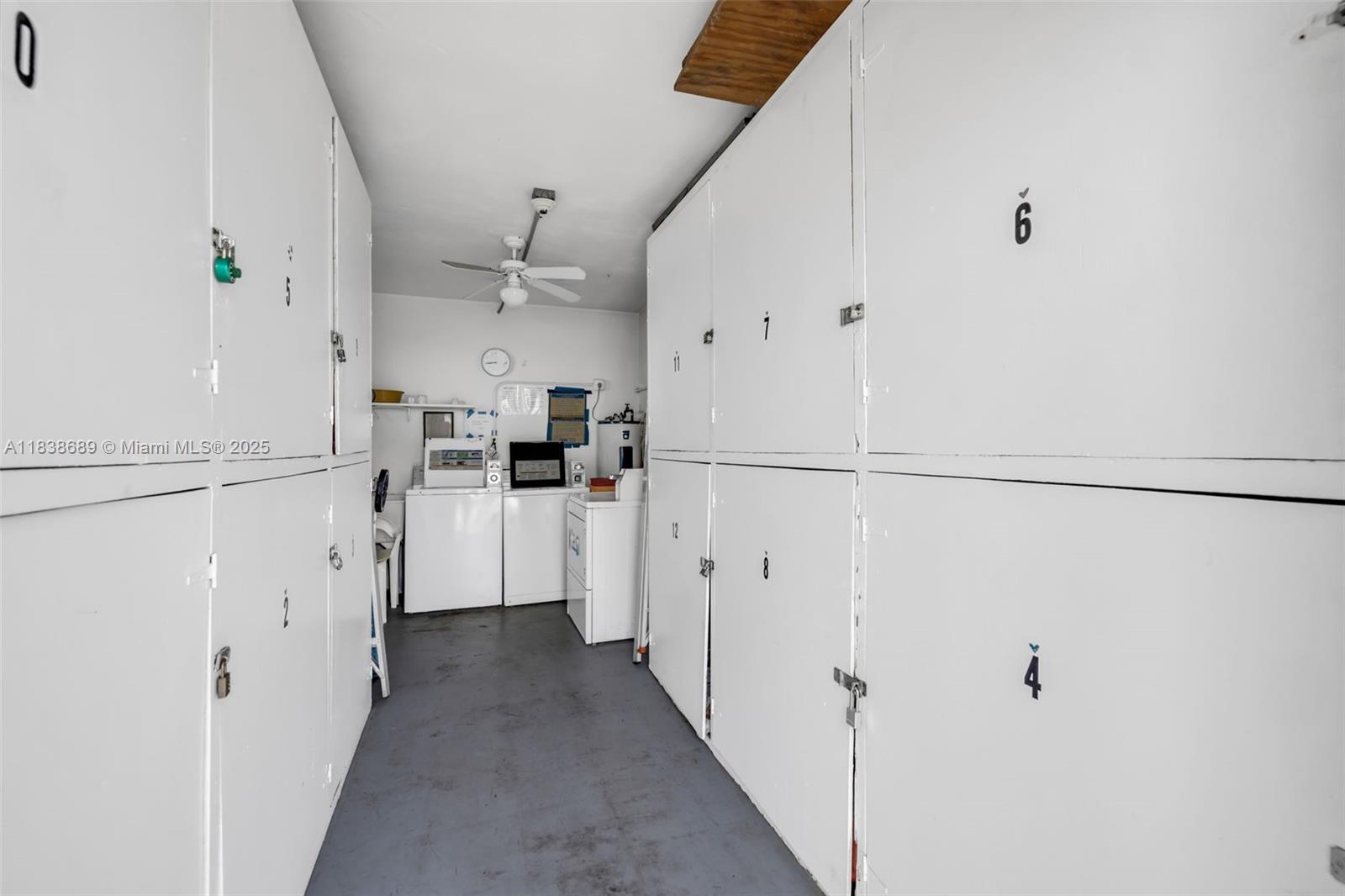 500 S Luna Ct #6, Hollywood, Florida image 13