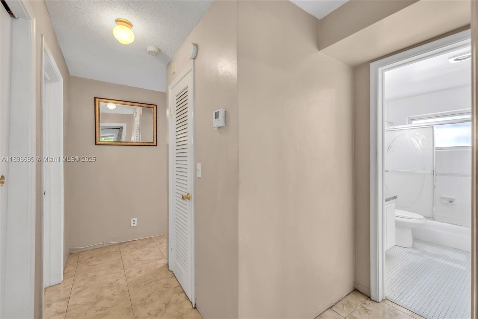 500 S Luna Ct #6, Hollywood, Florida image 6