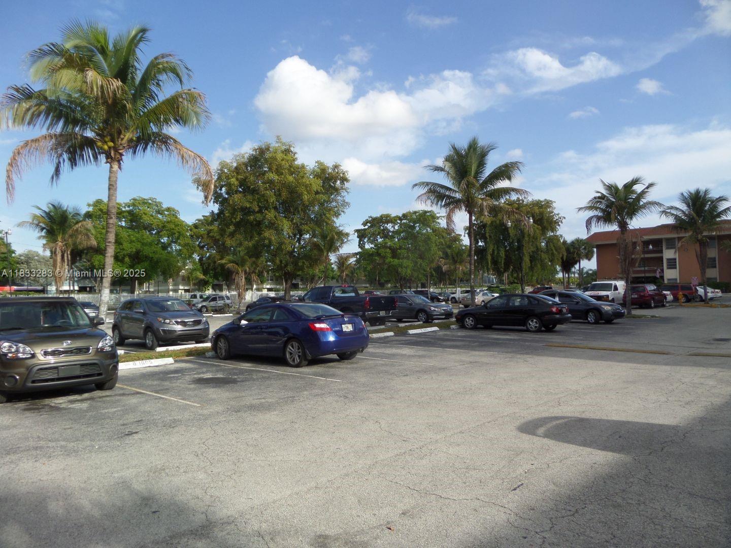 17530 NW 68th Ave #C4002, Hialeah, Florida image 1