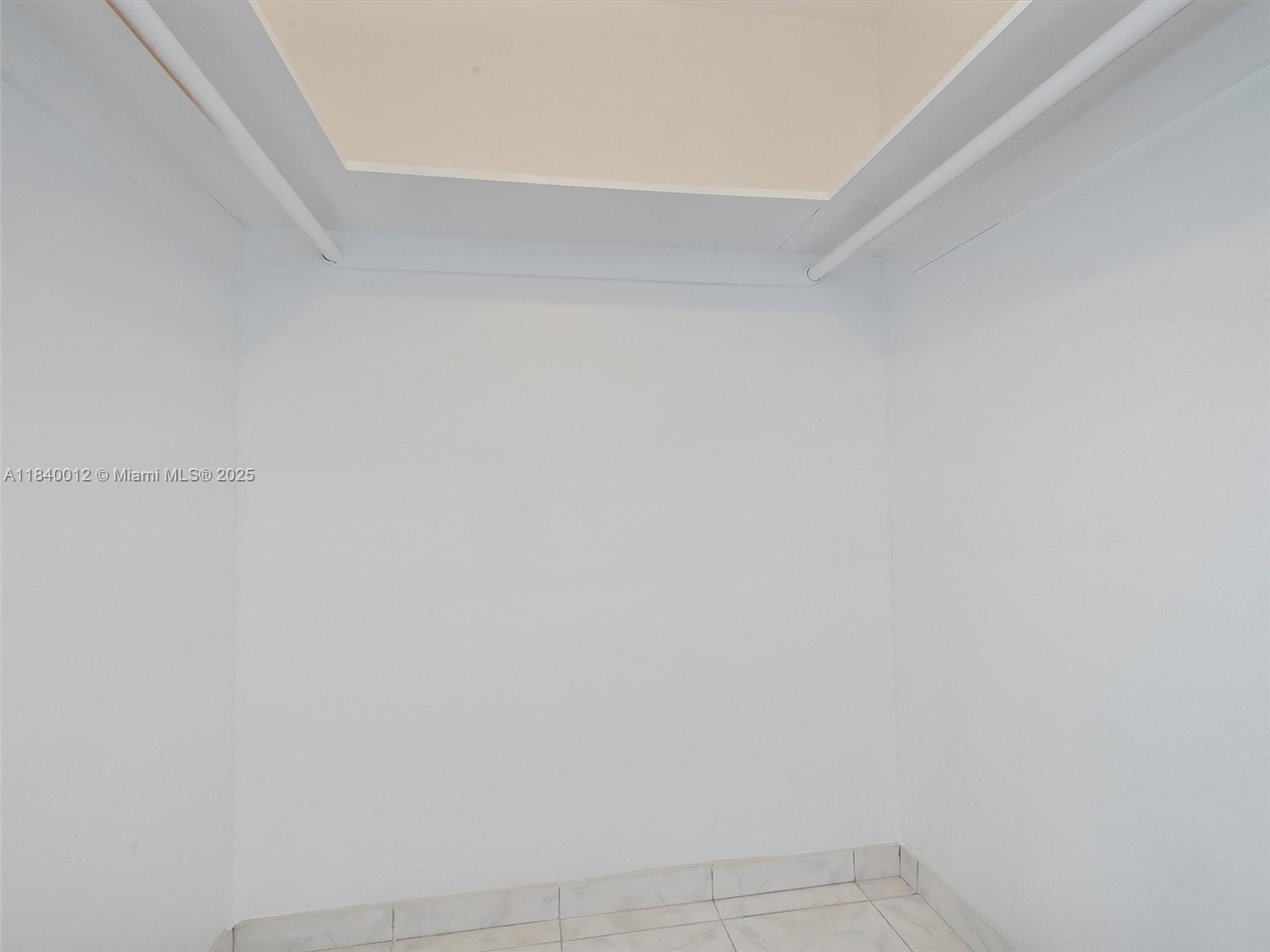 400 Kings Point Dr #523, Sunny Isles Beach, Florida image 15