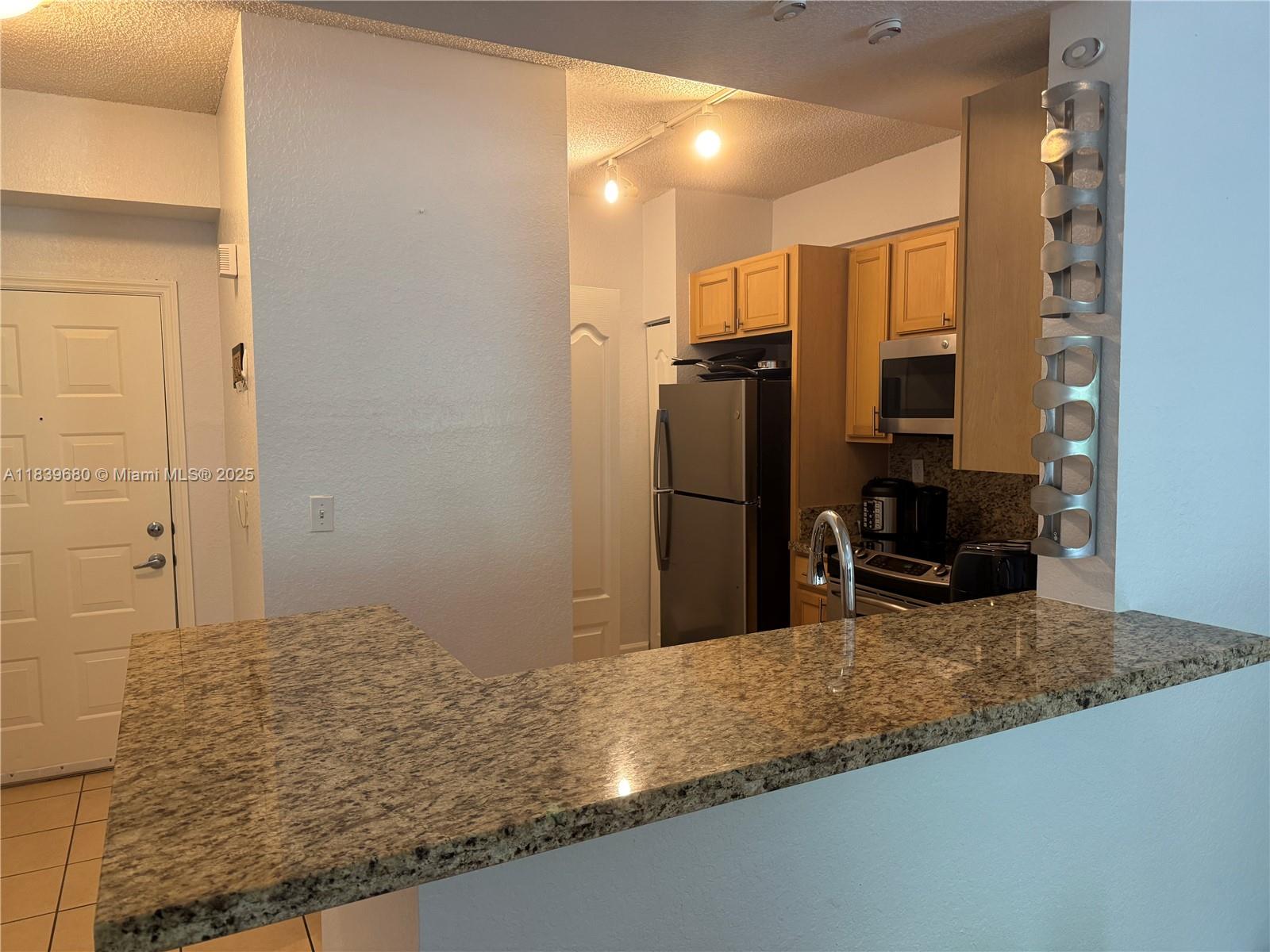 6001 SW 70th St #304, South Miami, Florida image 8
