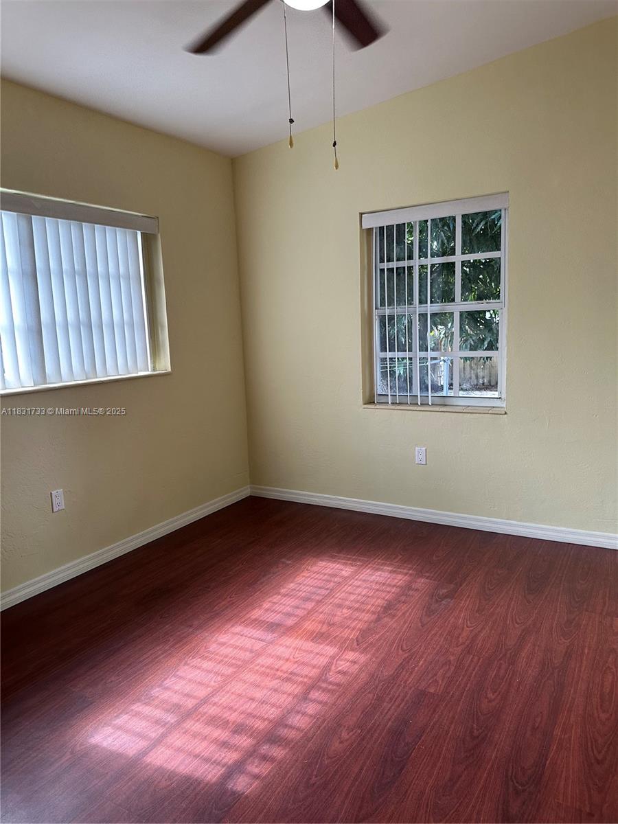658 SE 8th Pl, Hialeah, Florida image 18