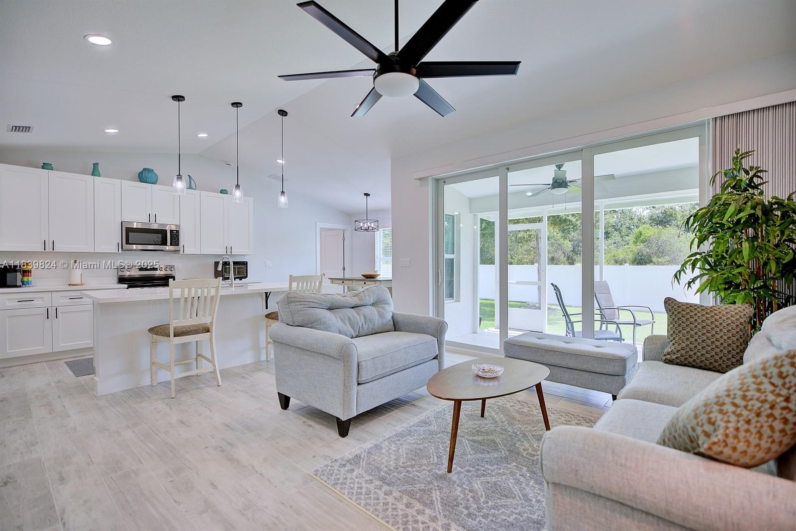 2724 Duane Palmer Boulevard, Sebring, Florida image 7