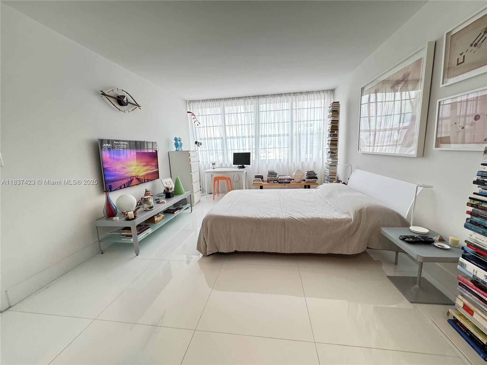 100 Lincoln Rd #1022, Miami Beach, Florida image 3