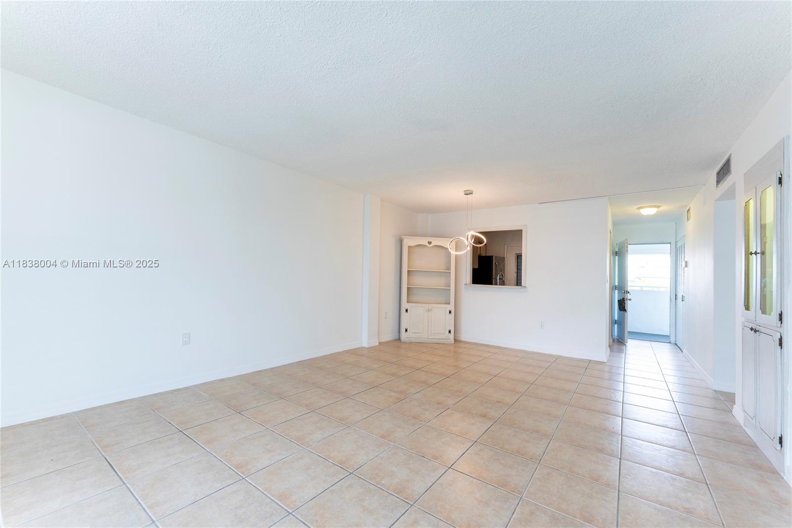 3551 NE 169th St #411, North Miami Beach, Florida image 23
