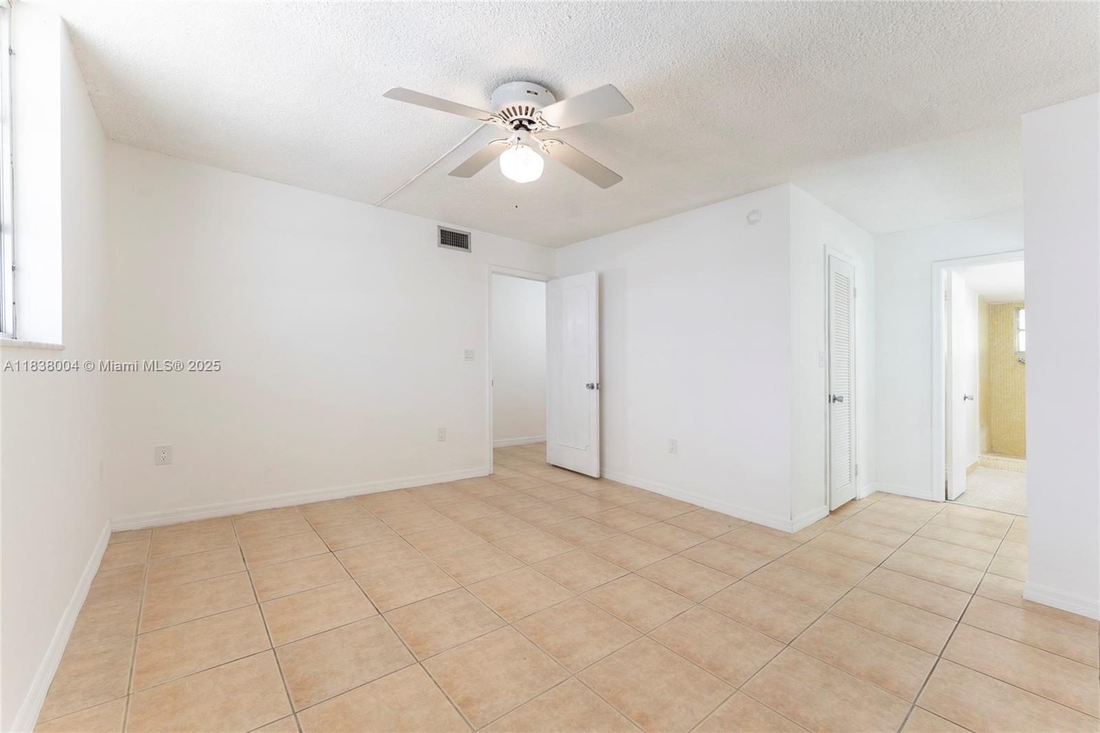 3551 NE 169th St #411, North Miami Beach, Florida image 26