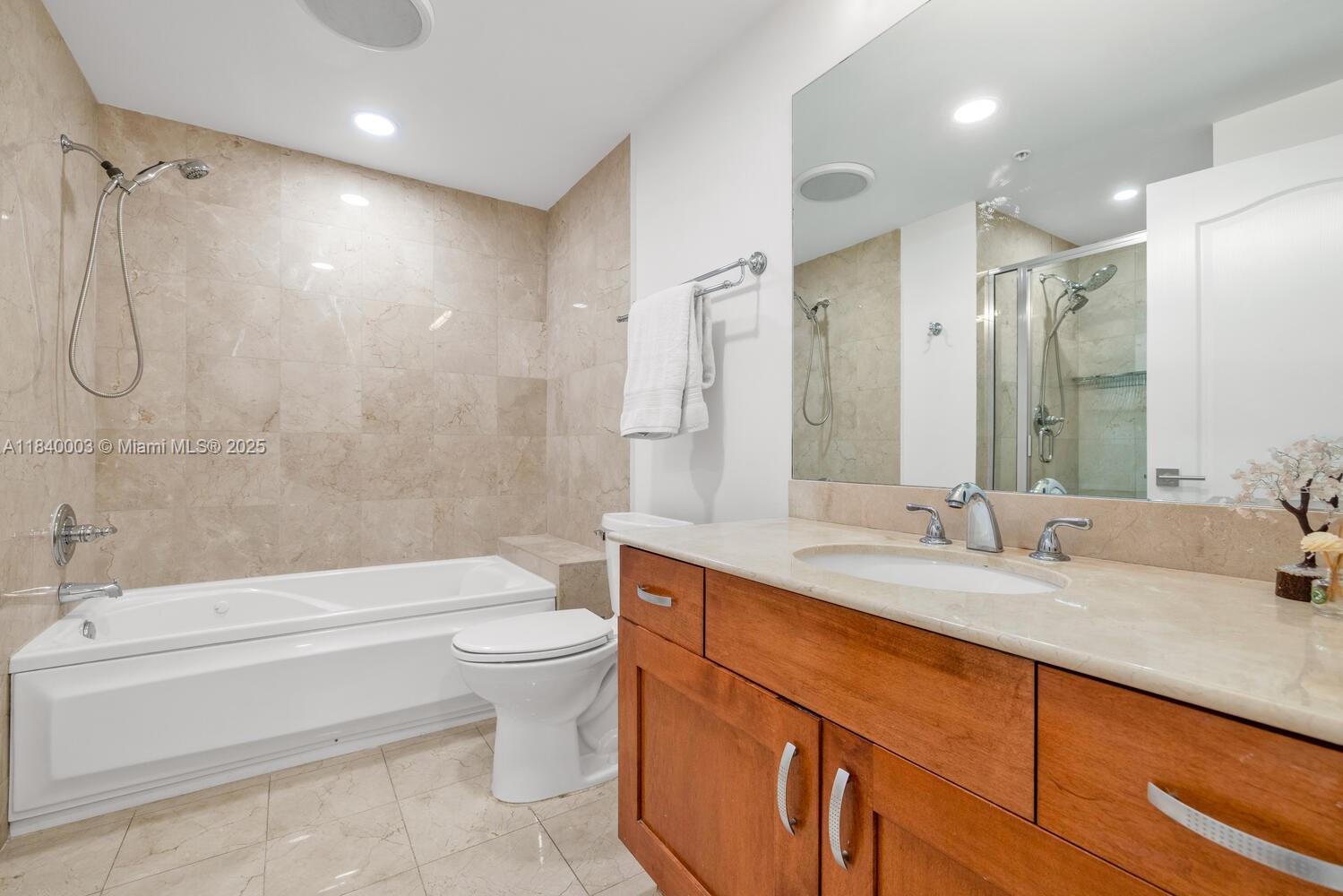 20 Calabria Ave #505, Coral Gables, Florida image 13