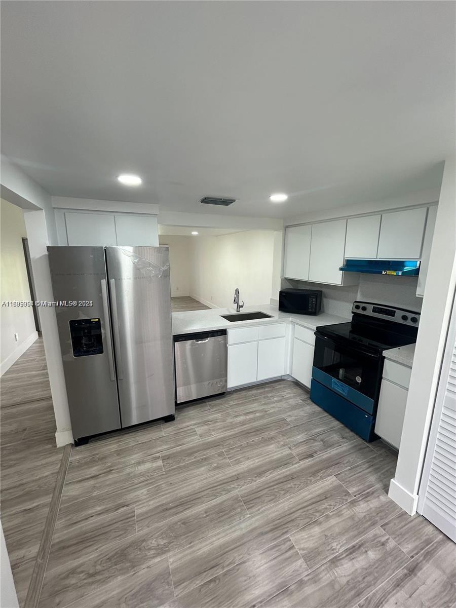 4632 NW 90th Ave, Sunrise, Florida image 2
