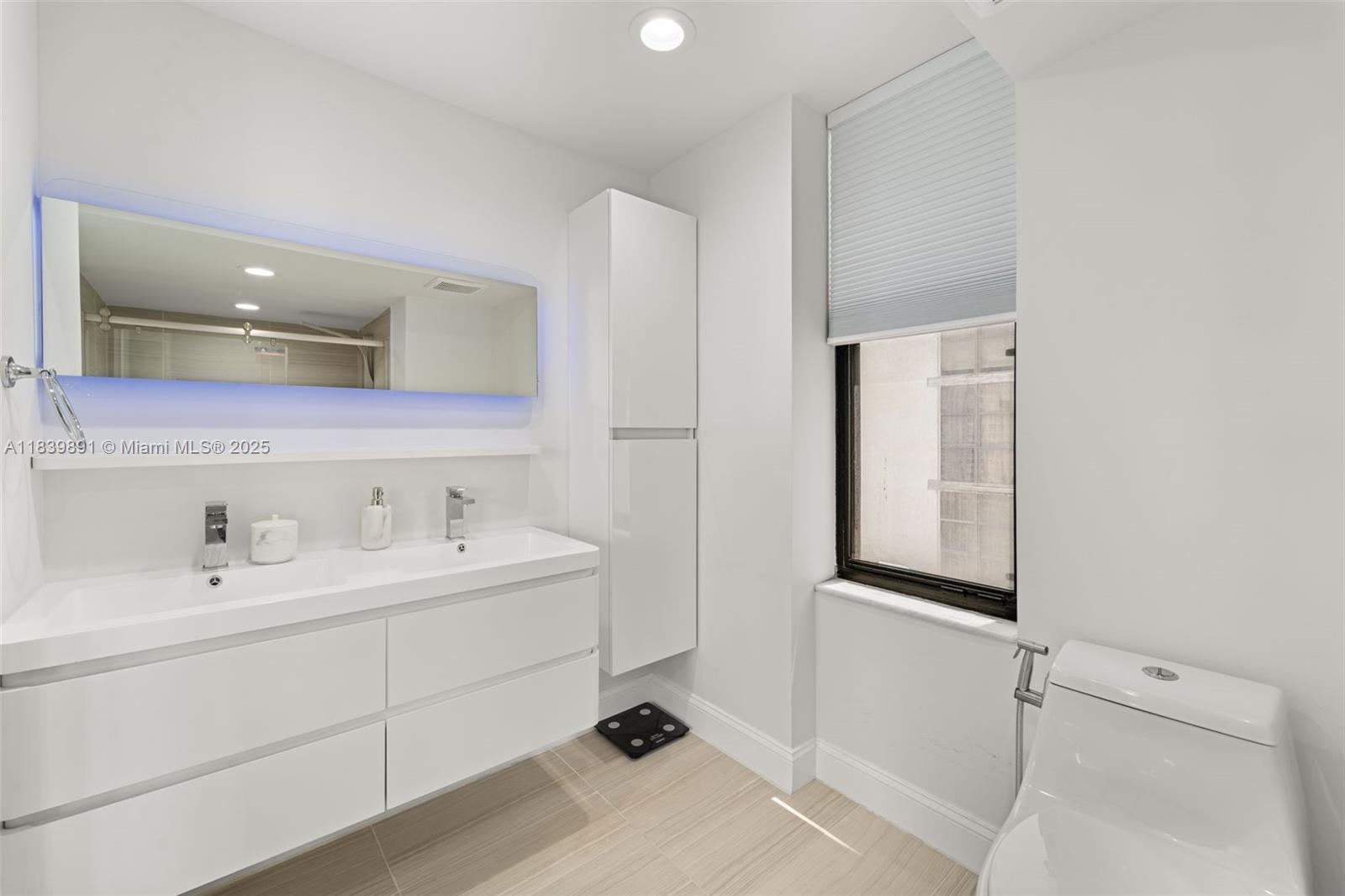 18181 NE 31st Ct #1401, Aventura, Florida image 12
