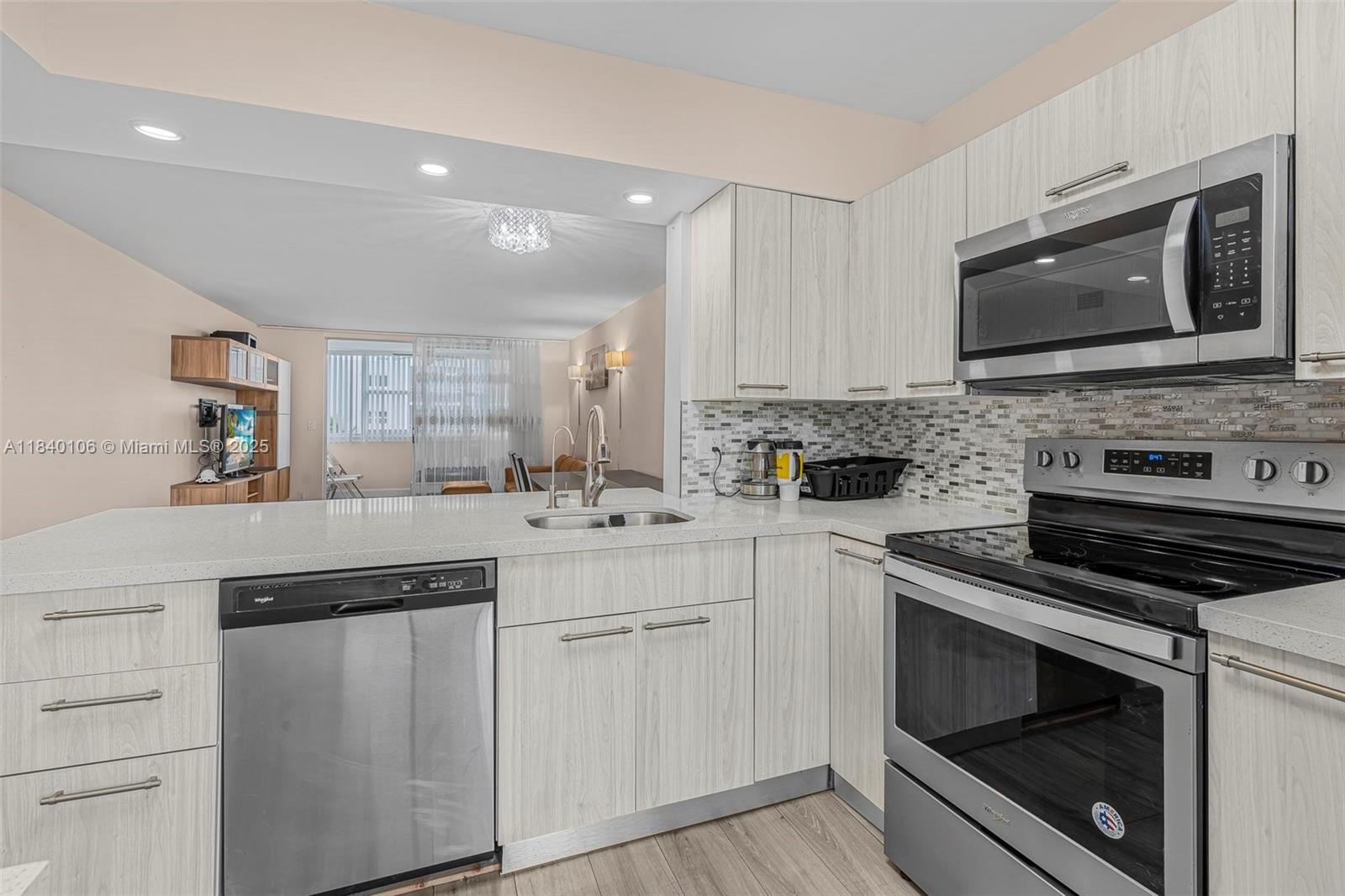 609 NE 14th Ave #603, Hallandale Beach, Florida image 1