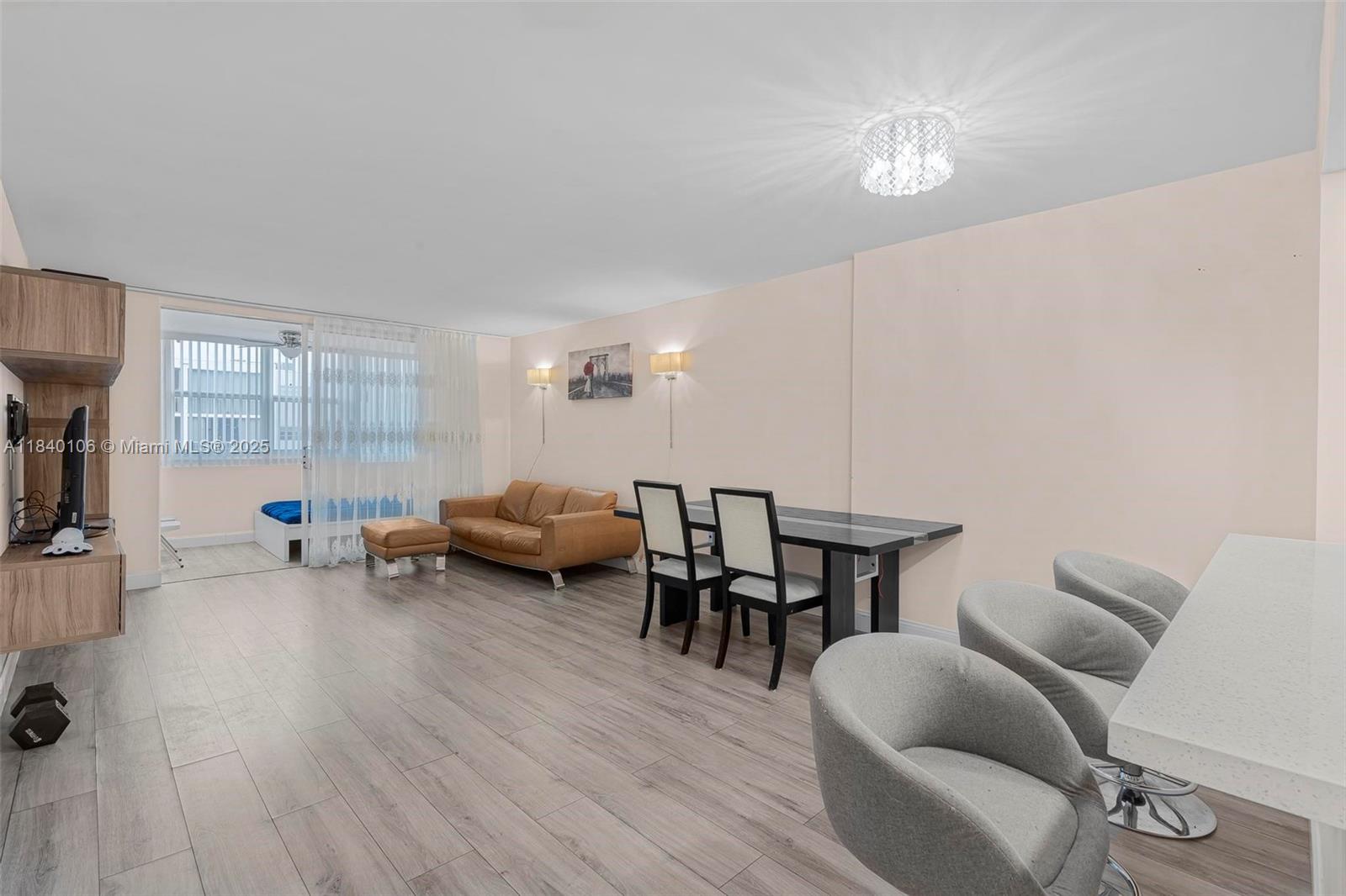 609 NE 14th Ave #603, Hallandale Beach, Florida image 11