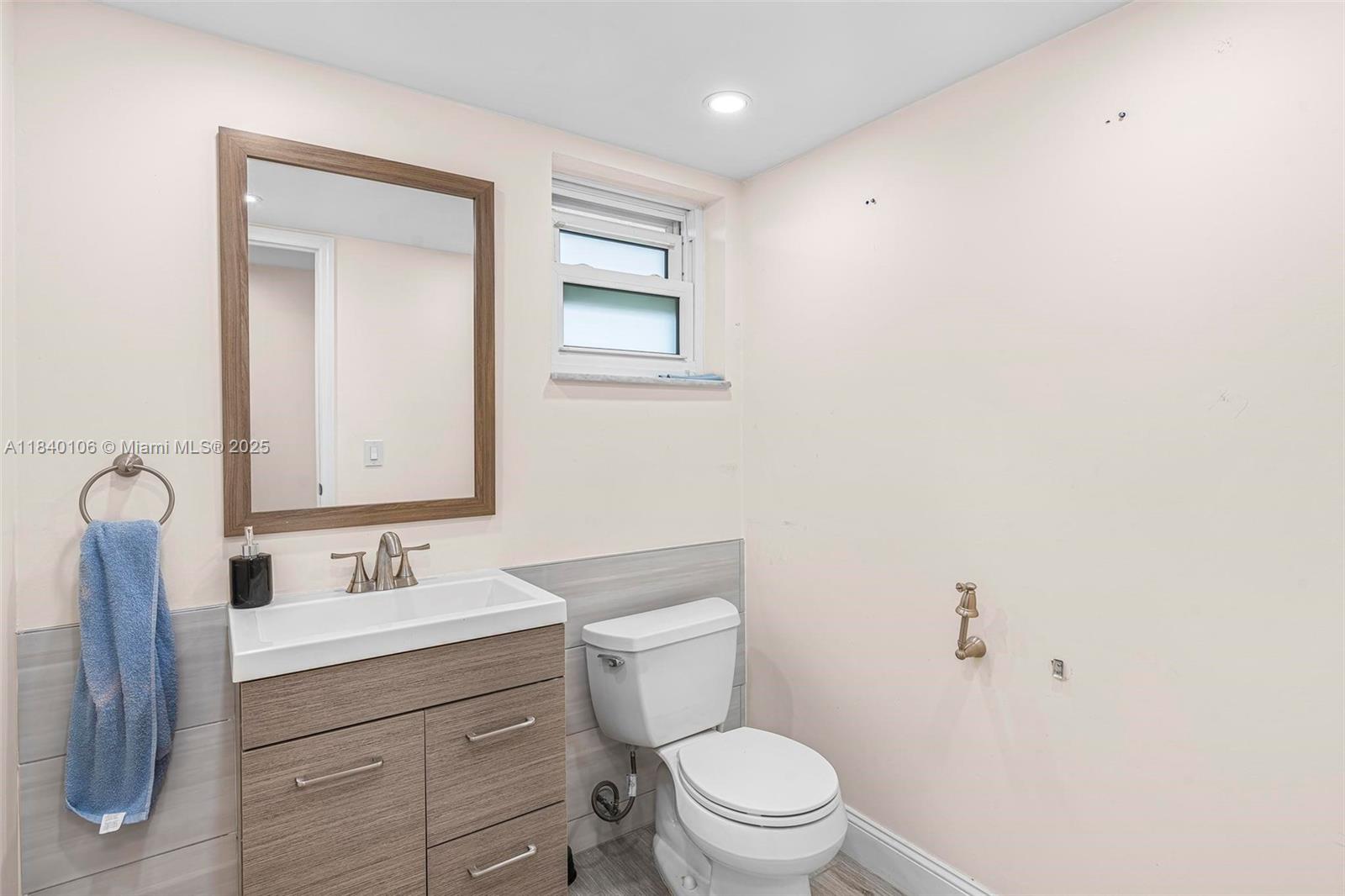 609 NE 14th Ave #603, Hallandale Beach, Florida image 17