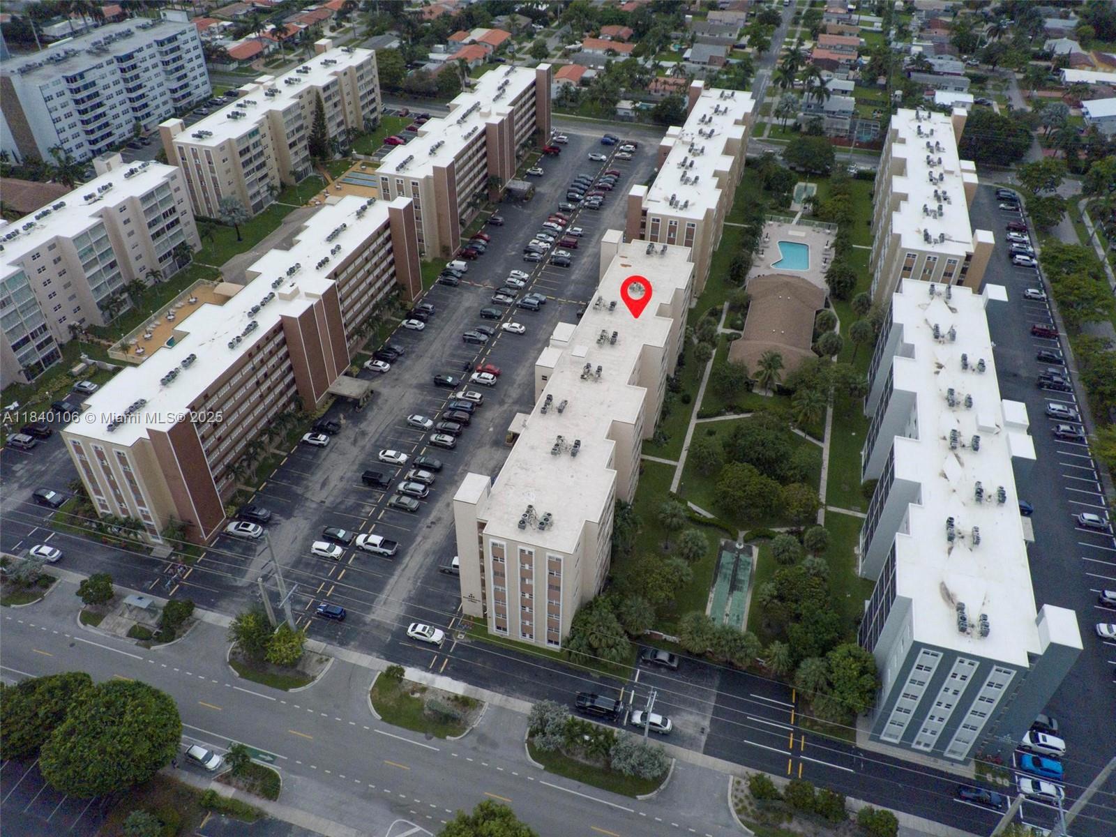 609 NE 14th Ave #603, Hallandale Beach, Florida image 39