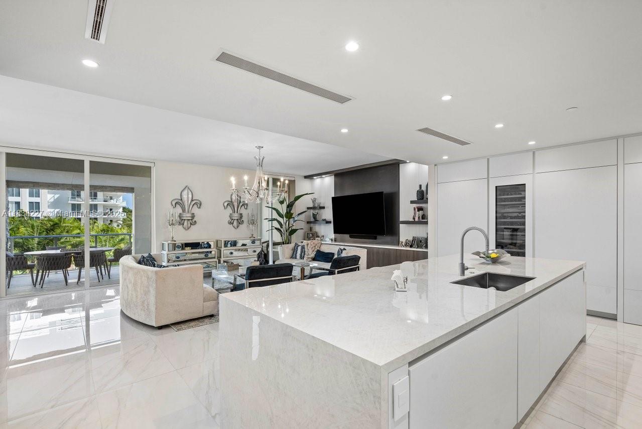 655 Meridian Ave #2, Miami Beach, Florida image 5