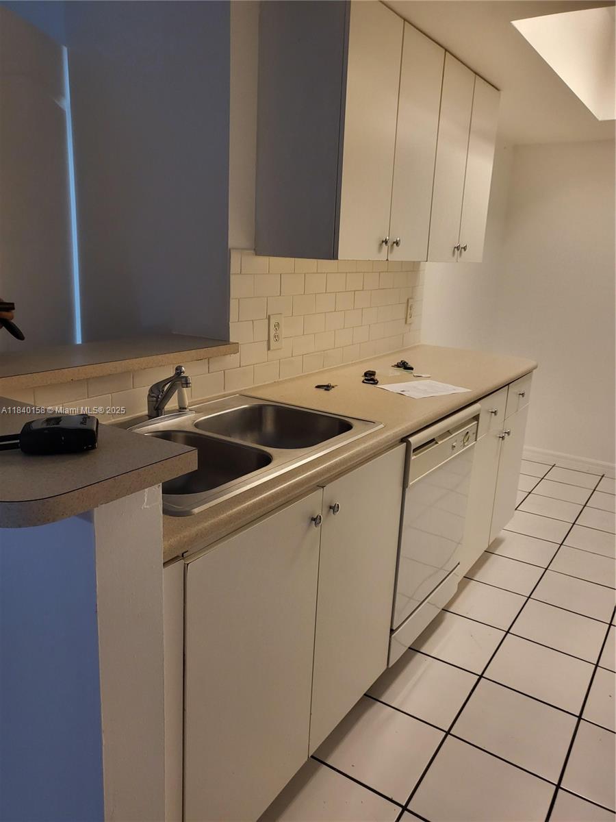 Property photo # 6