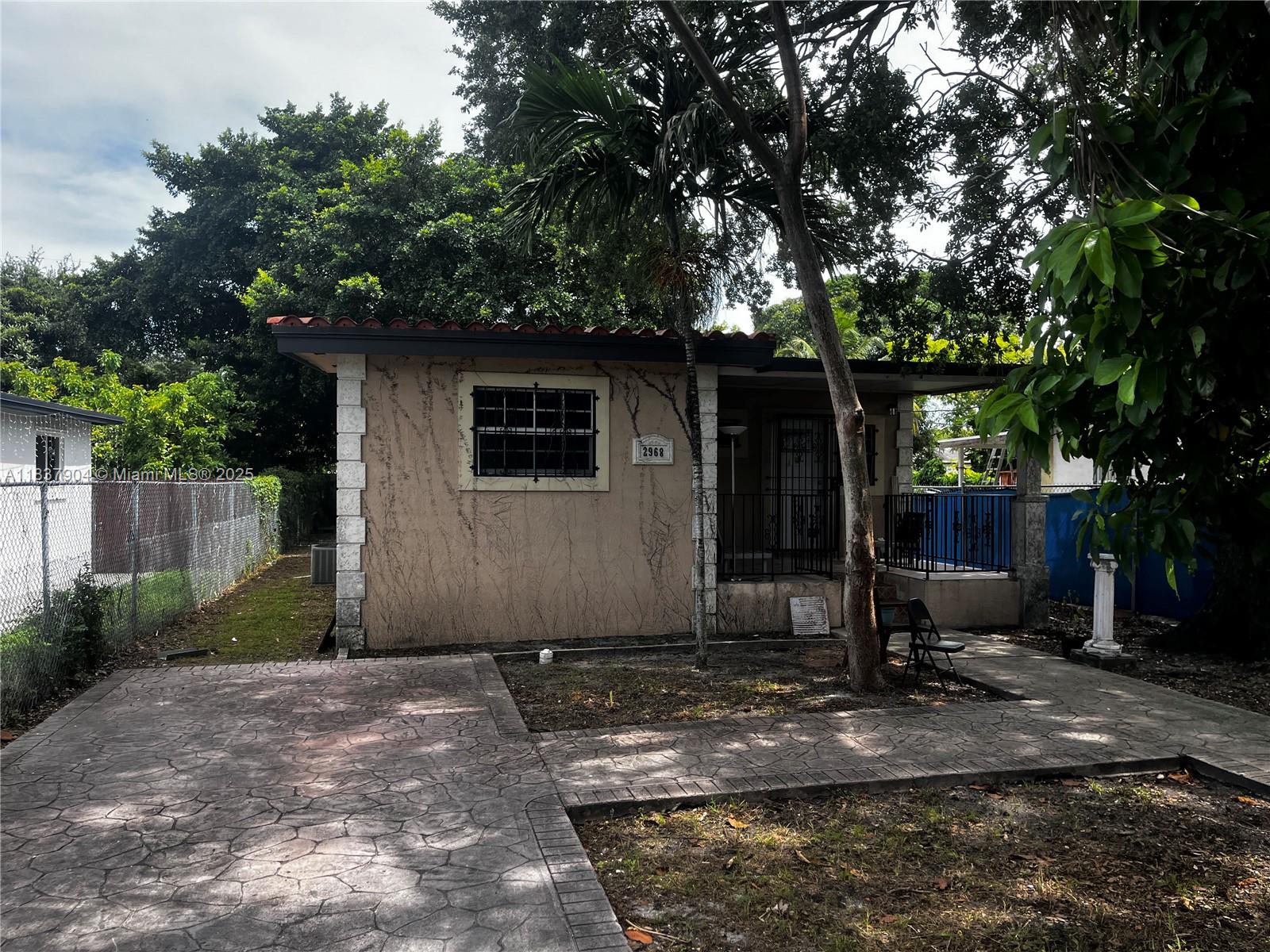 Property photo # 4