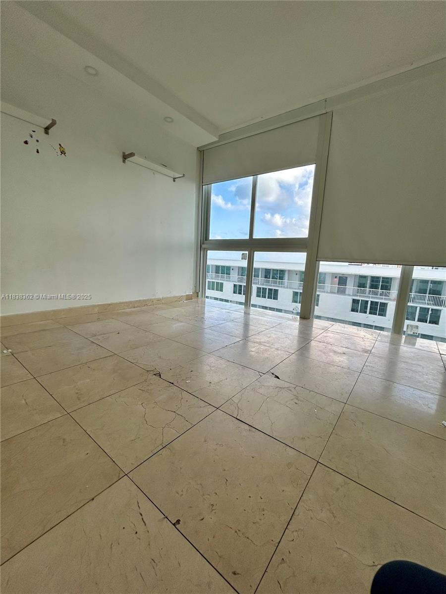 5401 Collins Ave #514, Miami Beach, Florida image 39