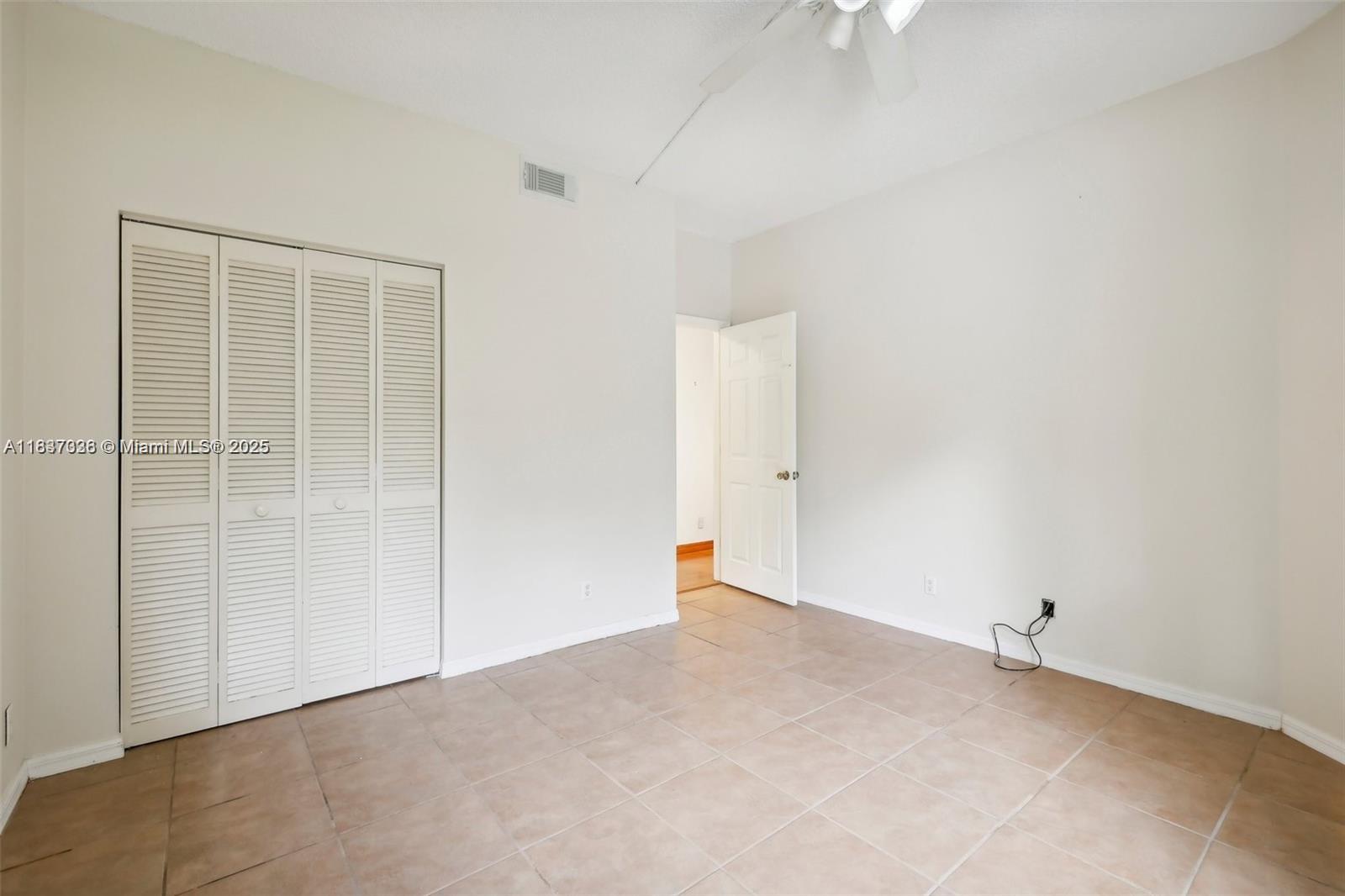 1010 NW 105th Way #B-139, Plantation, Florida image 21