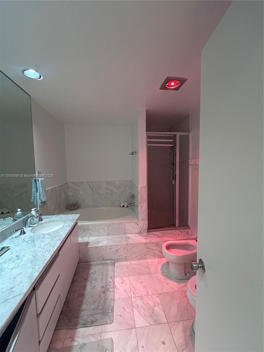 324 Poinciana Dr #906, Sunny Isles Beach, Florida image 11