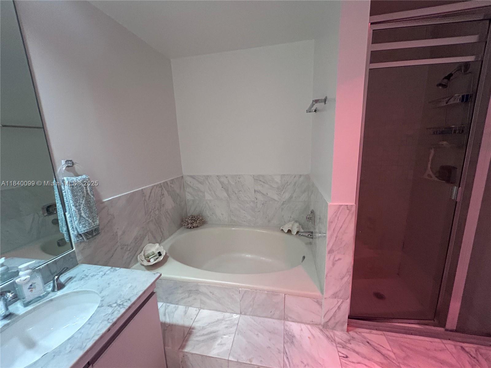 324 Poinciana Dr #906, Sunny Isles Beach, Florida image 12