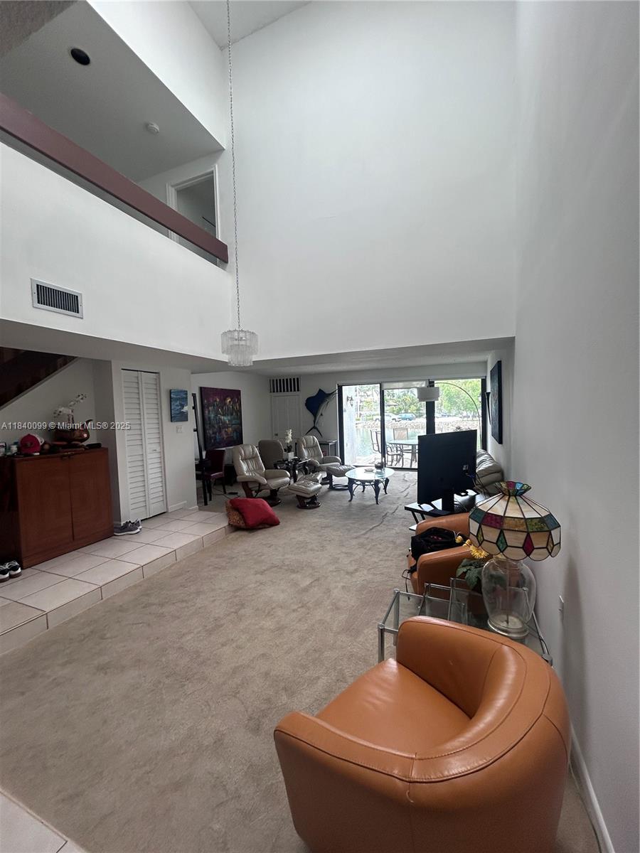 324 Poinciana Dr #906, Sunny Isles Beach, Florida image 38