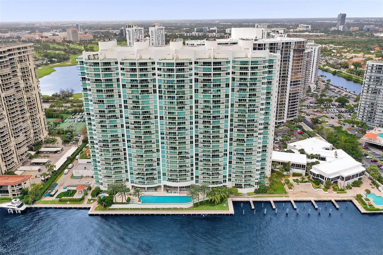 20201 E Country Club Dr #1202, Aventura, Florida image 42