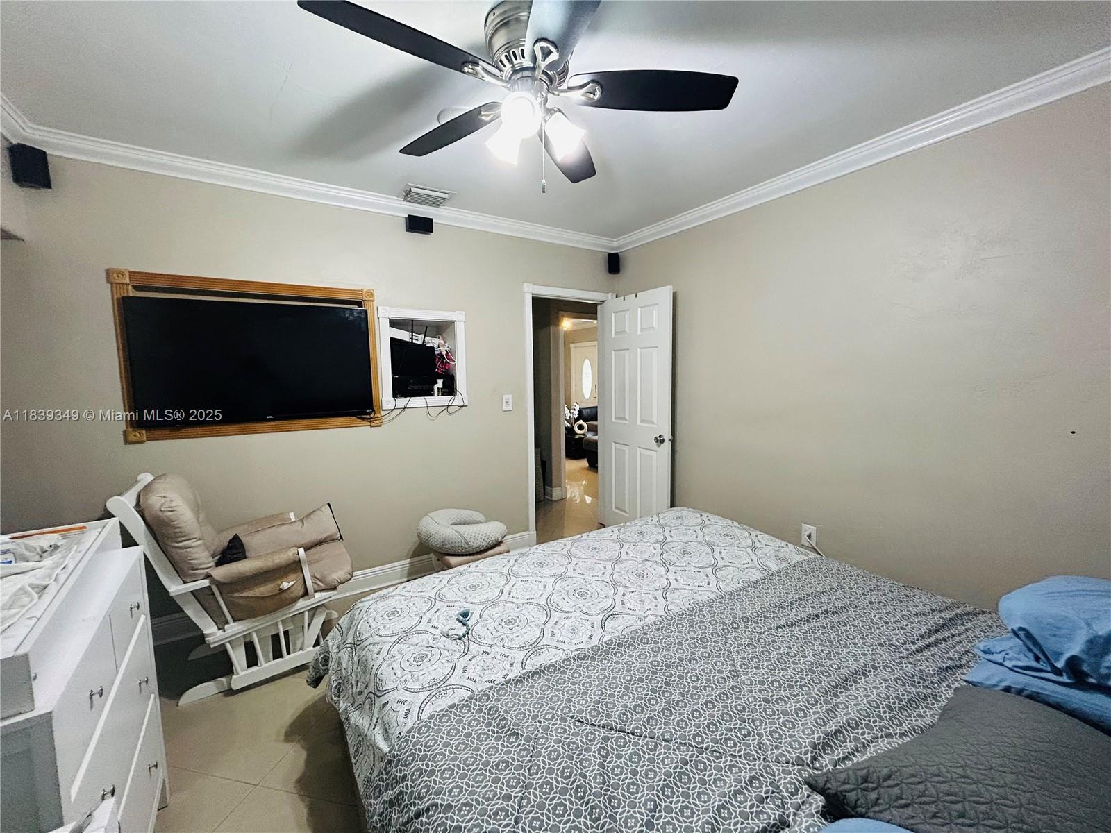 180 E 46th St, Hialeah, Florida image 15